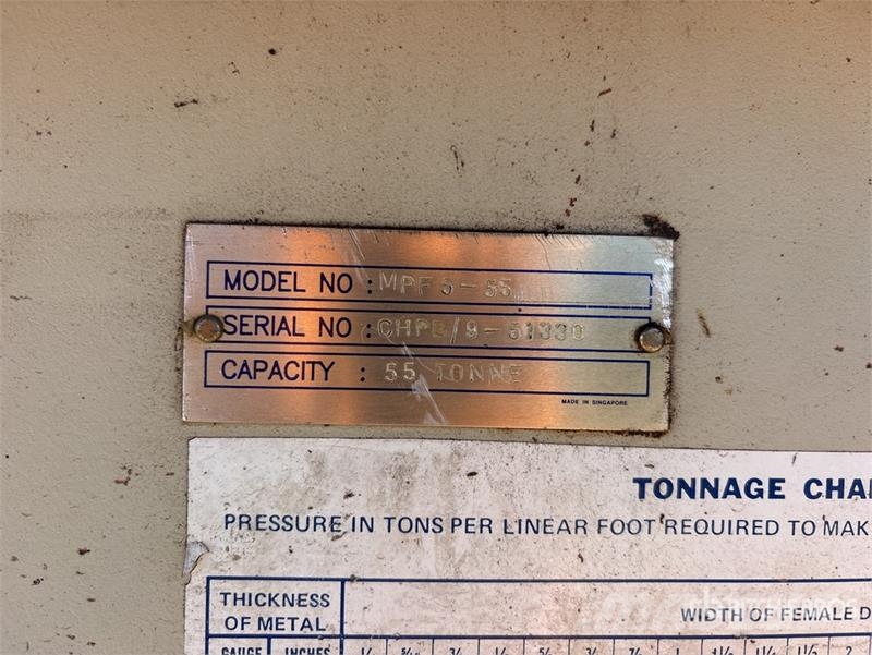 AFM MPF5-55 Capacity 55 tons Press Brake Outros Florestal