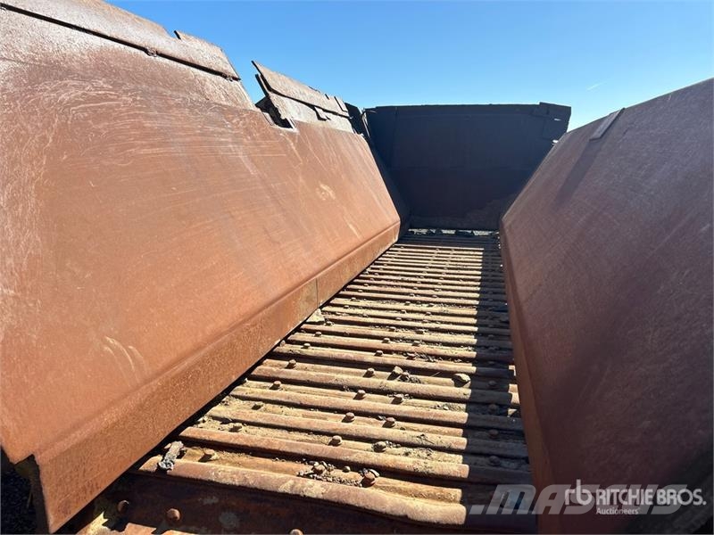  Aggregate Feeder Diger