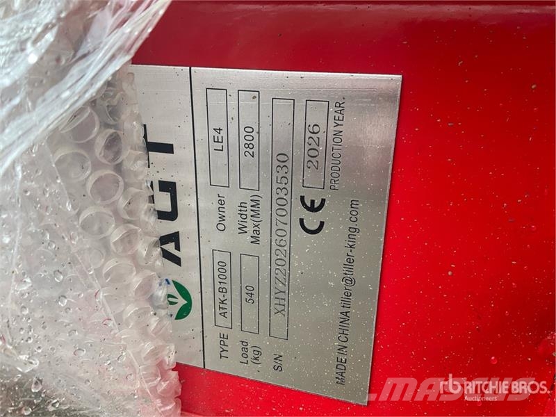 AGT ATK-B1000 2 Post 10000 lb Vehicle Lift (Unused) Sonstige Baumaschinen