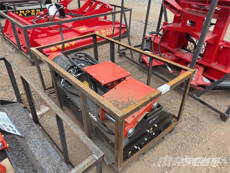 AGT EXFLM115 45 in Excavator Flail Mower (Unused) Maaiers