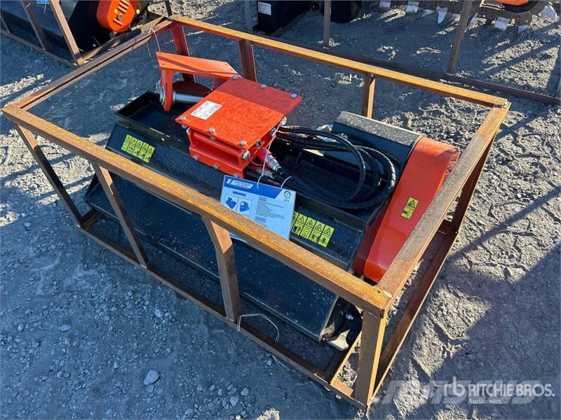 AGT EXFLM115 45 in Excavator Flail Mower (Unused) Роторные косилки
