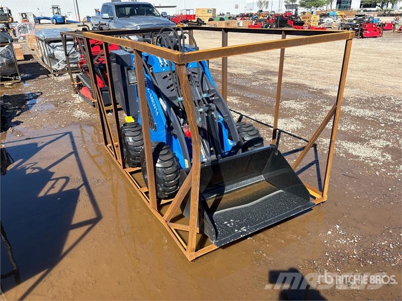 AGT MX-MRW14 Mini Skid Steer Loader (Unused) Skid steer loaders