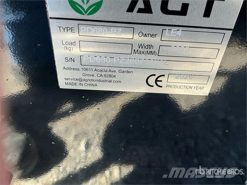 AGT PD680-PZ Skid Steer Post Driver (Unused) Zäune und Zubehör