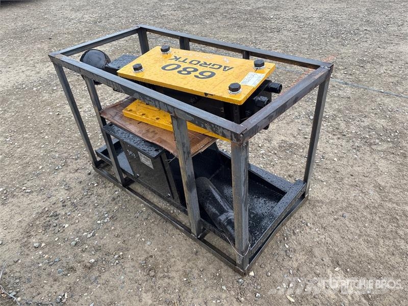 AGT PD680-PZ Skid Steer Post Driver (Unused) Fencing equipment