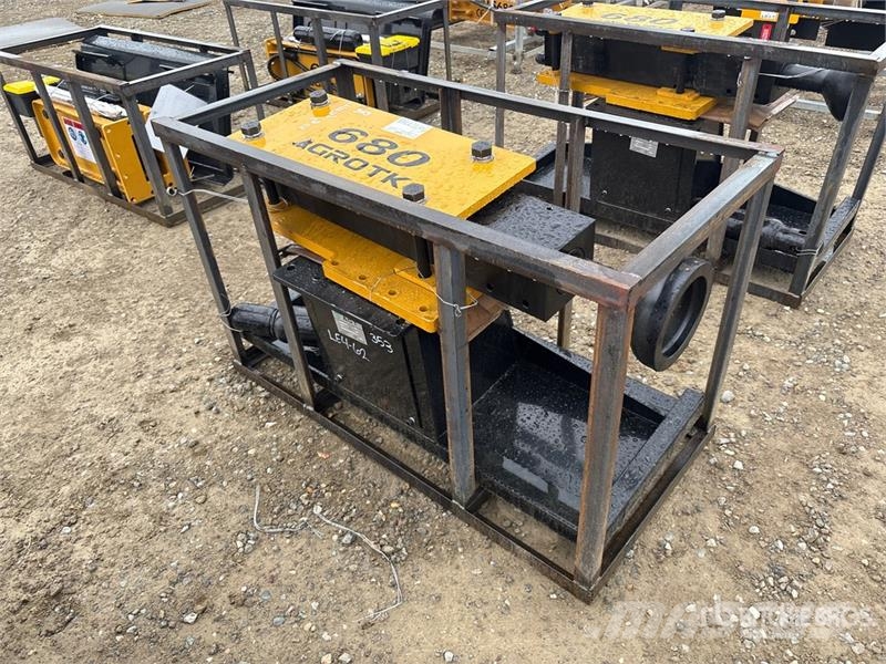 AGT PD680-PZ Skid Steer Post Driver (Unused) Fencing equipment