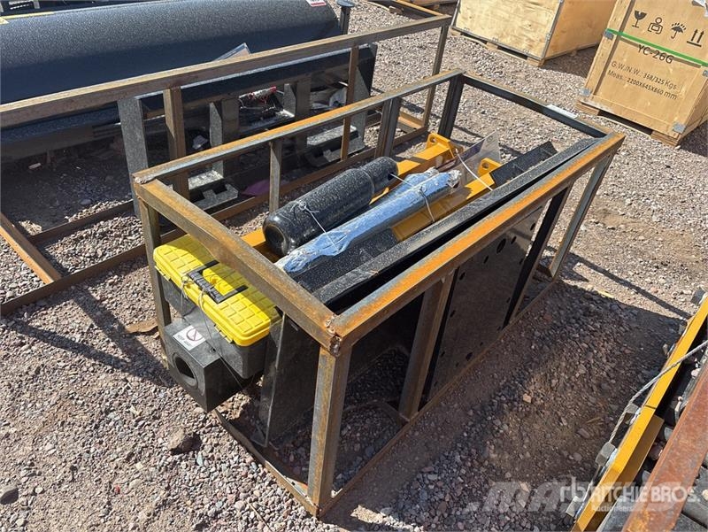 AGT SSHH750 46 in Skid Steer Breaker (Unused) Martelos / Rompedores