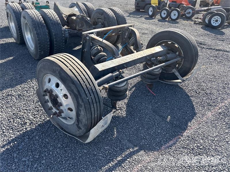 Air Lift Pusher Axle アクスル
