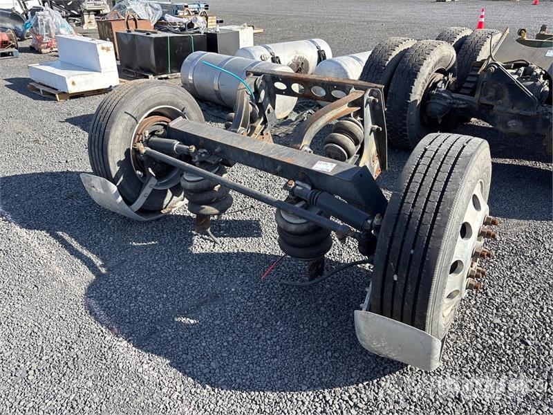 Air Lift Pusher Axle アクスル