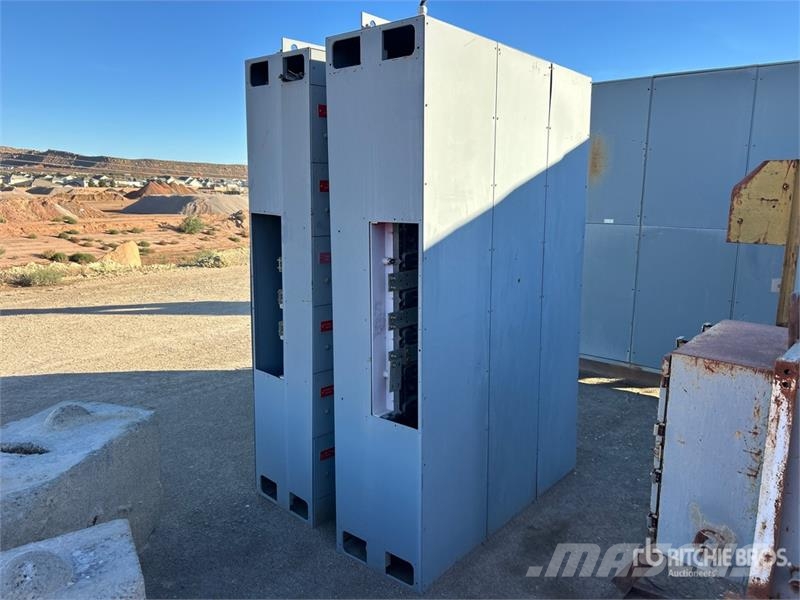  Allen-Bradley Panel Box 17 starters مكونات أخرى