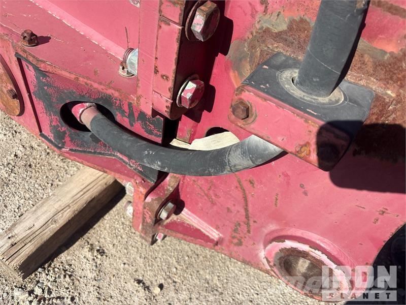 Allied AR130 96 in Hydraulic hammer with wet kit. 3500lbs Hidrolik kırıcılar