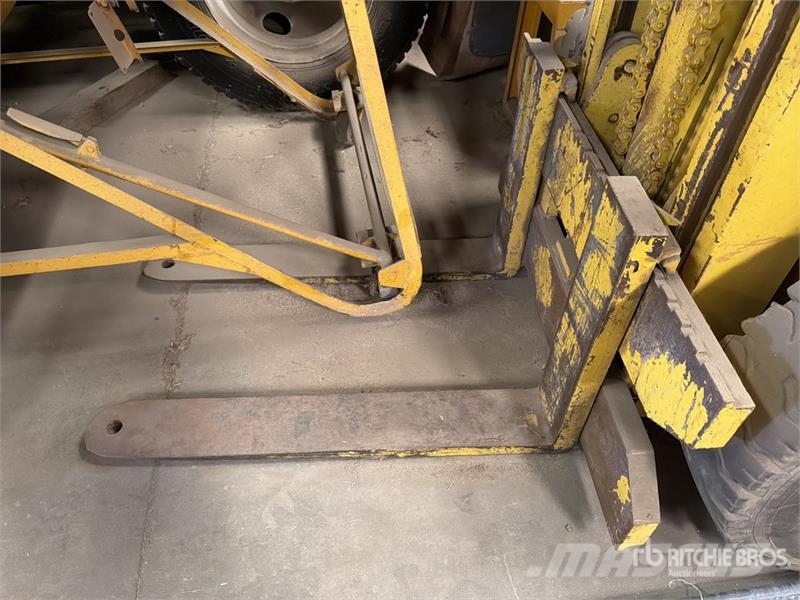 Allis Chalmers Chalmers FP60-24-2PS 6000 lb Forklift Інше