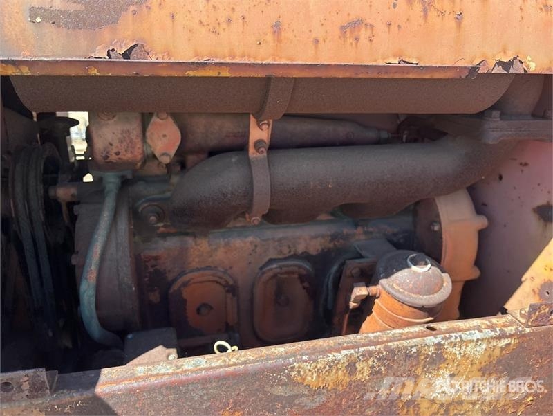 Allis Chalmers Chalmers HD7 QTY. of 3 Crawler Dozer Гусеничні бульдозери