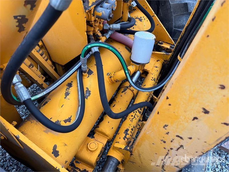 Allis Chalmers Chalmers 500 5000 lb Pneumatic Tire Forkl Другие складские механизмы