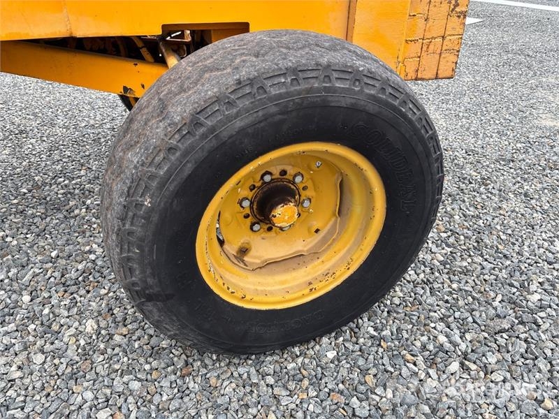 Allis Chalmers Chalmers 500 5000 lb Pneumatic Tire Forkl Другие складские механизмы