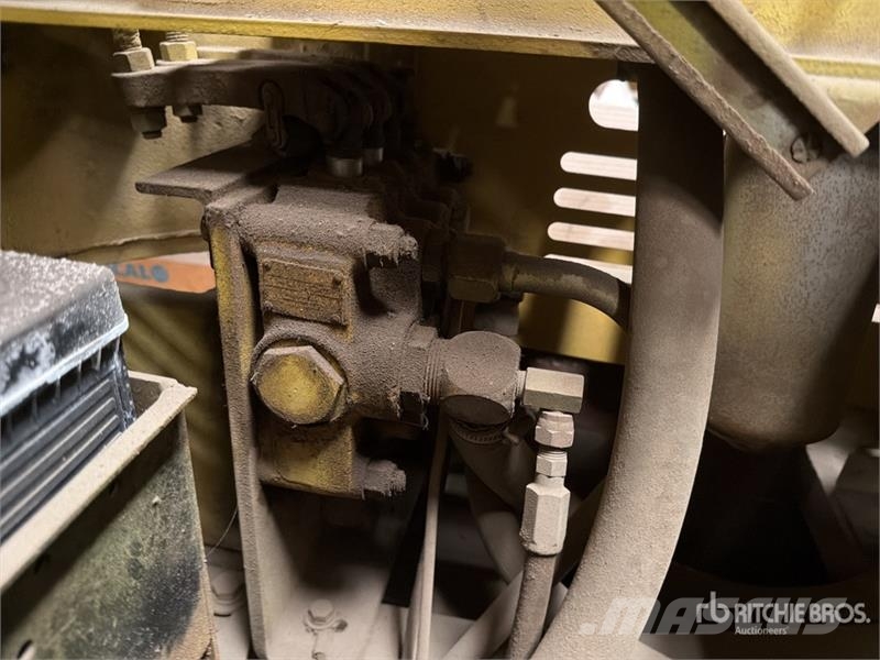 Allis Chalmers Chalmers FP60-24-2PS 6000 lb Forklift Інше