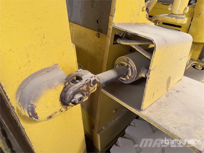 Allis Chalmers Chalmers FP60-24-2PS 6000 lb Forklift Інше