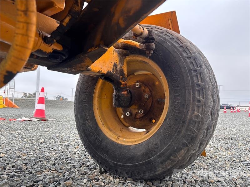 Allis Chalmers Chalmers 500 5000 lb Pneumatic Tire Forkl Другие складские механизмы