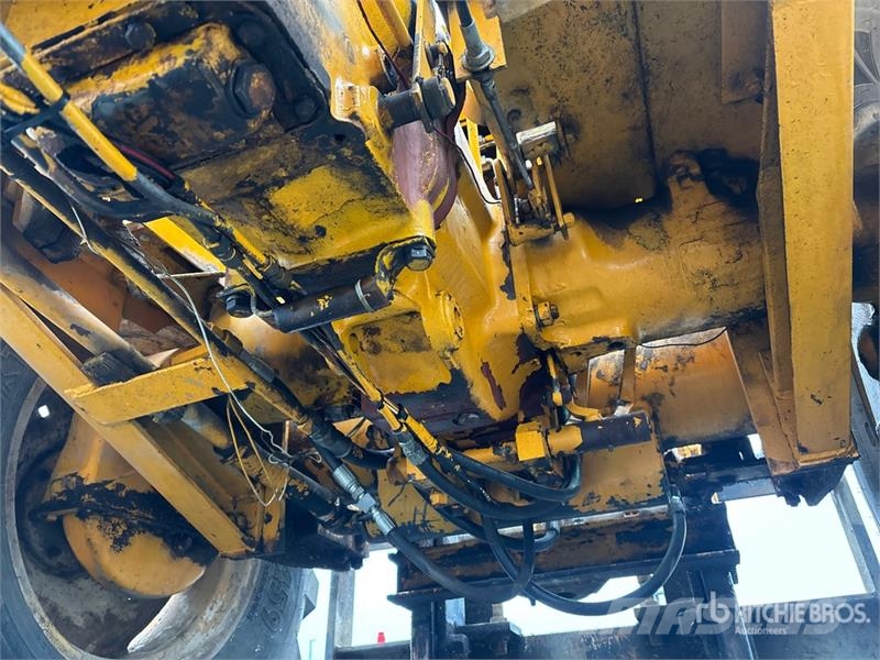 Allis Chalmers Chalmers 500 5000 lb Pneumatic Tire Forkl Другие складские механизмы