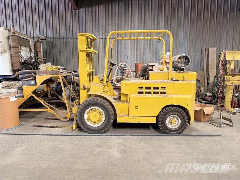Allis Chalmers Chalmers FP60-24-2PS 6000 lb Forklift Інше