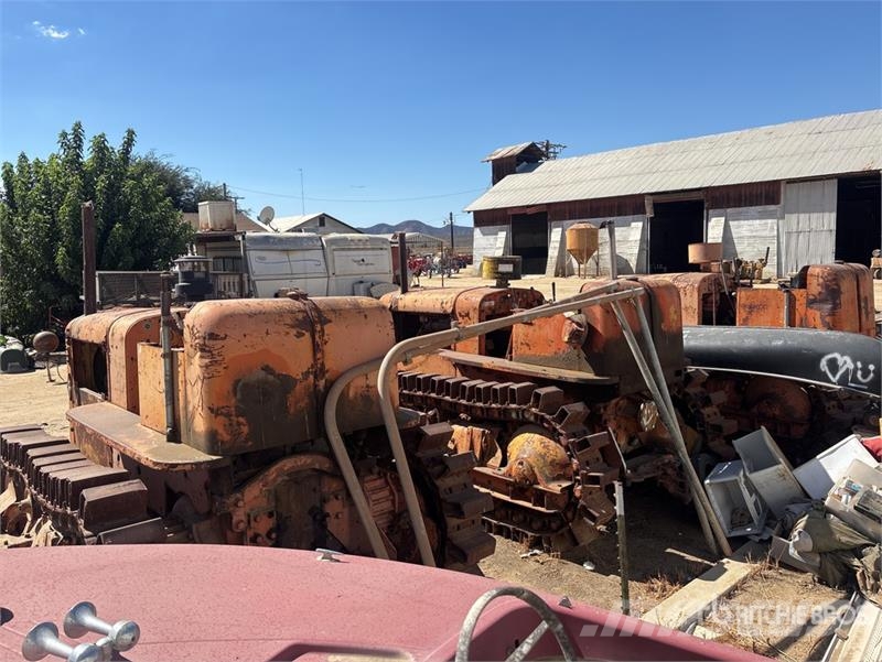 Allis Chalmers of (3) Allis Chalmers HD7 Crawler Dozer بلدوزرات مجنزرة