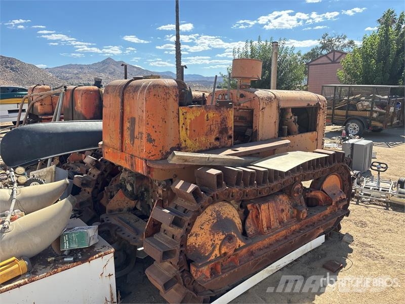 Allis Chalmers of (3) Allis Chalmers HD7 Crawler Dozer بلدوزرات مجنزرة