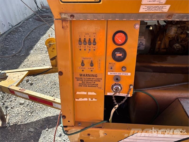 Allmand Maxi-Lite Light Tower Mobiilsed valgustusseadmed