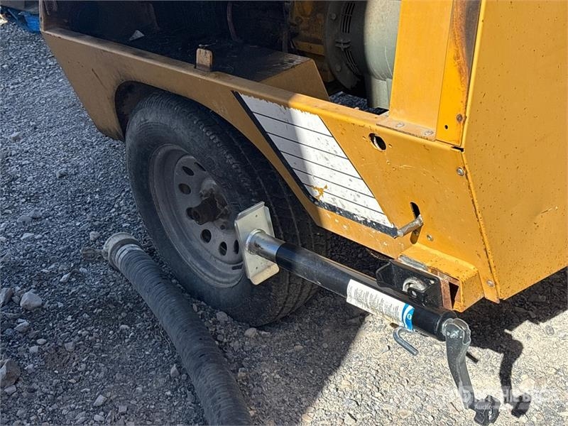 Allmand Maxi-Lite Light Tower Mobiilsed valgustusseadmed