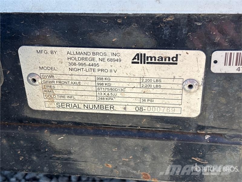 Allmand Night-Lite Pro Light towers