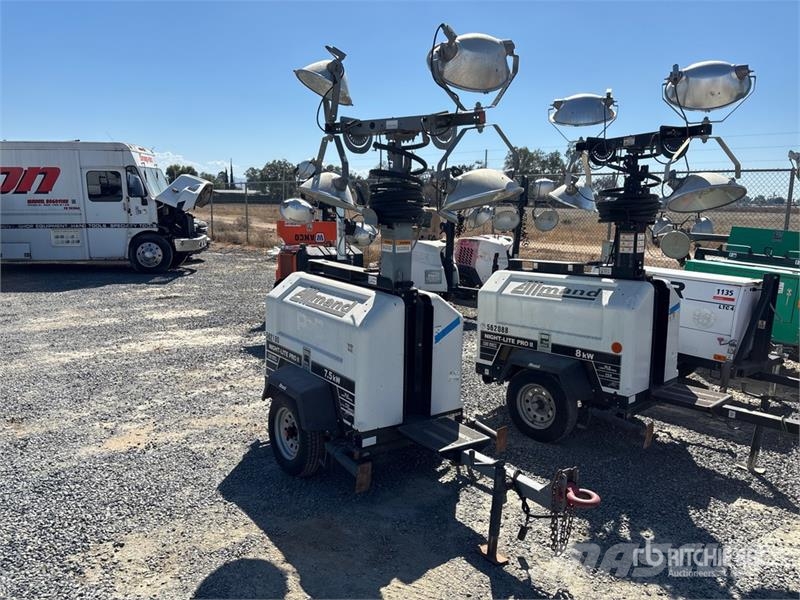 Allmand Night-Lite Pro Light towers