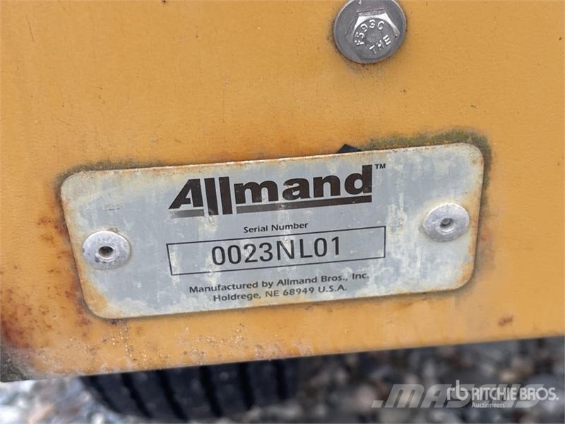 Allmand Nightlite 8 kW Light Tower Mobiilsed valgustusseadmed