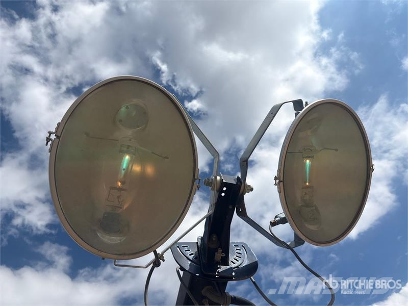Allmand NLPII-V 8 kW Light Tower Gaismas torņi