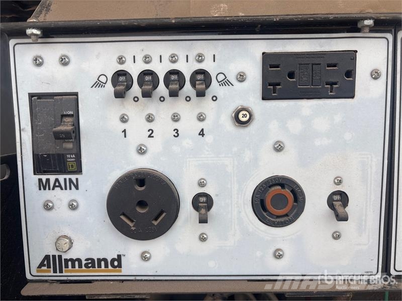 Allmand NLPII-V 8 kW Light Tower Gaismas torņi