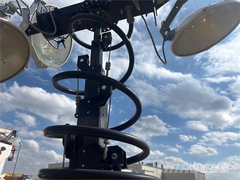 Allmand NLPII-V 8 kW Light Tower Gaismas torņi