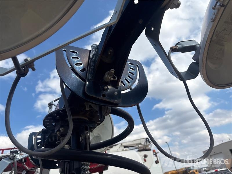 Allmand NLPII-V 8 kW Light Tower Gaismas torņi