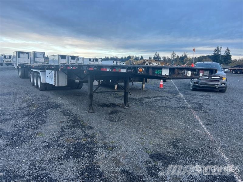 Alloy AGTFB39B3 32 ft Tri/A B-Train Lead Flatbed Trailer Pritschenanhänger