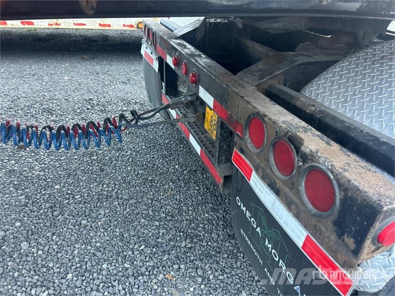 Alloy AGTFB39B3 32 ft Tri/A B-Train Lead Flatbed Trailer Pritschenanhänger
