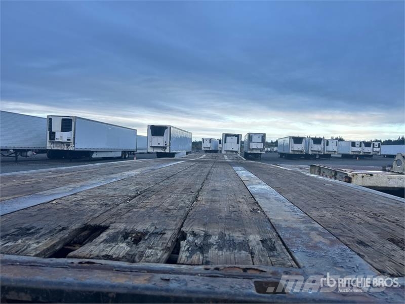 Alloy AGTFB39B3 32 ft Tri/A B-Train Lead Flatbed Trailer Pritschenanhänger
