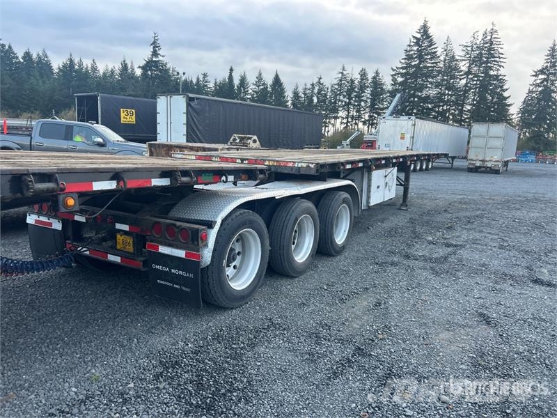 Alloy AGTFB39B3 32 ft Tri/A B-Train Lead Flatbed Trailer Pritschenanhänger