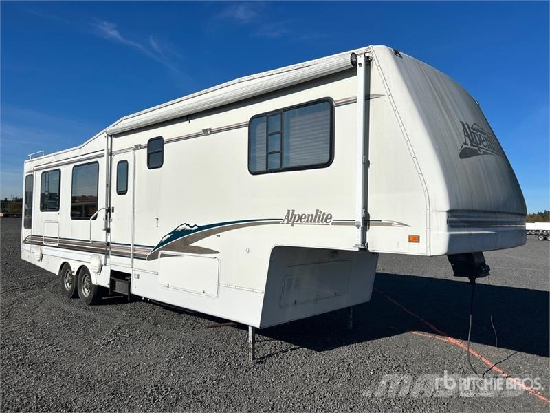  Alpenlite M-35RL-SHO 35 ft 6 in T/A Travel Trailer مقطورات أخرى