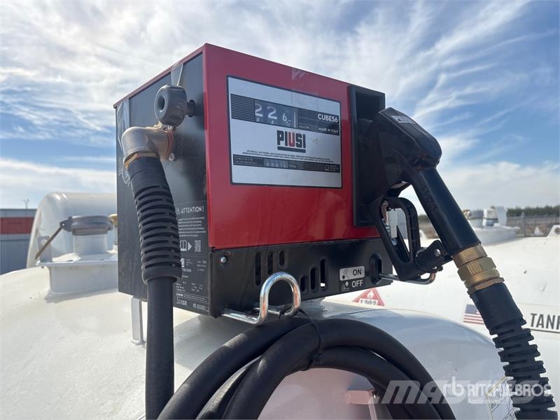 AM Tank 1000 1000 gal Skid Mounted Steel Diesel Fuel Fuel and additive tanks