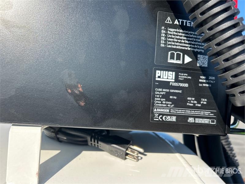 AM Tank 1000 1050 gal Skid Mounted Steel Diesel Fuel  Fuel and additive tanks