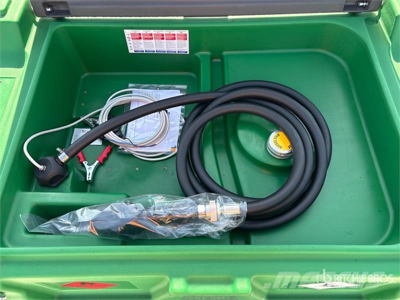 AM Tank 116 116 gal Poly Portable Diesel Transfer and Tanques de combustível e aditivos