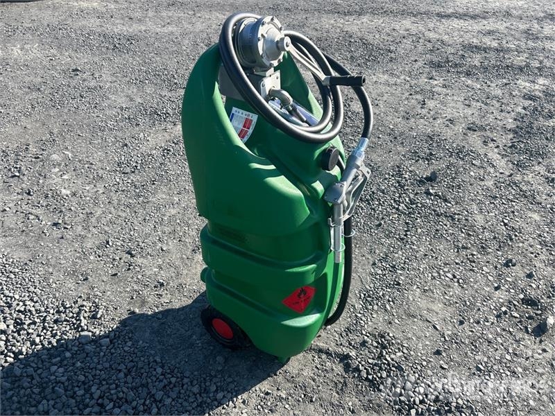 AM Tank 29 29 gal Portable Poly Gasoline Fuel Tank (U Fuel and additive tanks