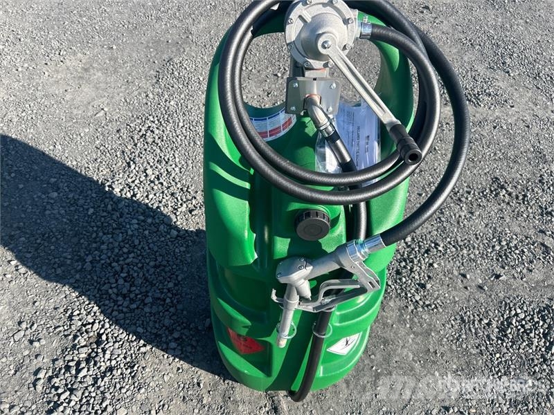 AM Tank 29 29 gal Portable Poly Gasoline Fuel Tank (U Fuel and additive tanks
