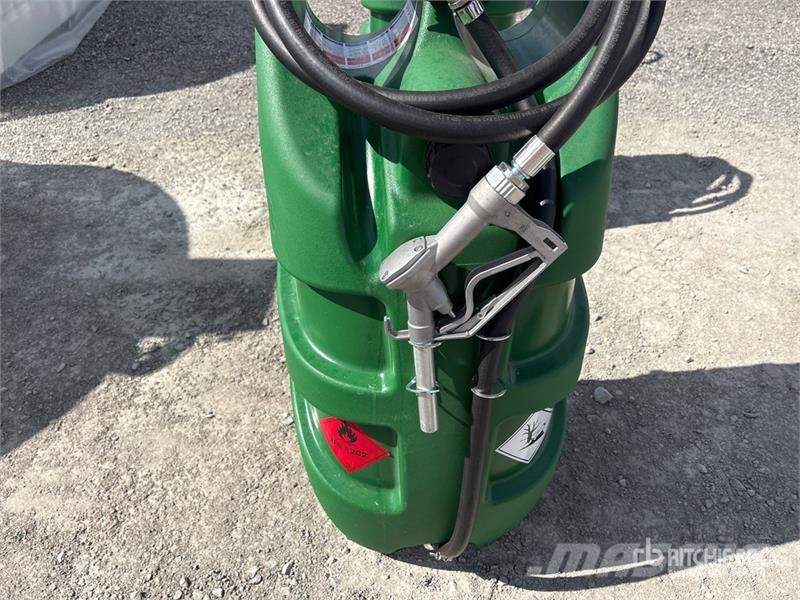 AM Tank 29 29 gal Portable Poly Diesel Fuel Tank (Unu Depósitos de combustible y aditivos