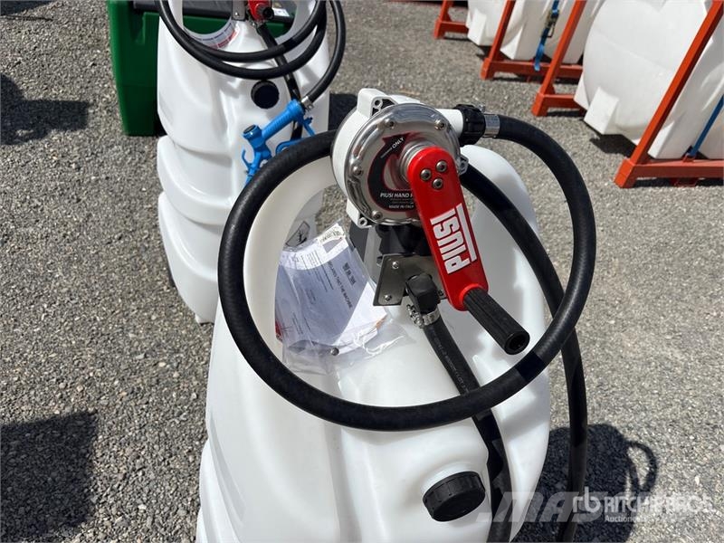 AM Tank 29 DEF 29 gal Portable Poly DEF Transfer/Disp Depósitos de combustible y aditivos