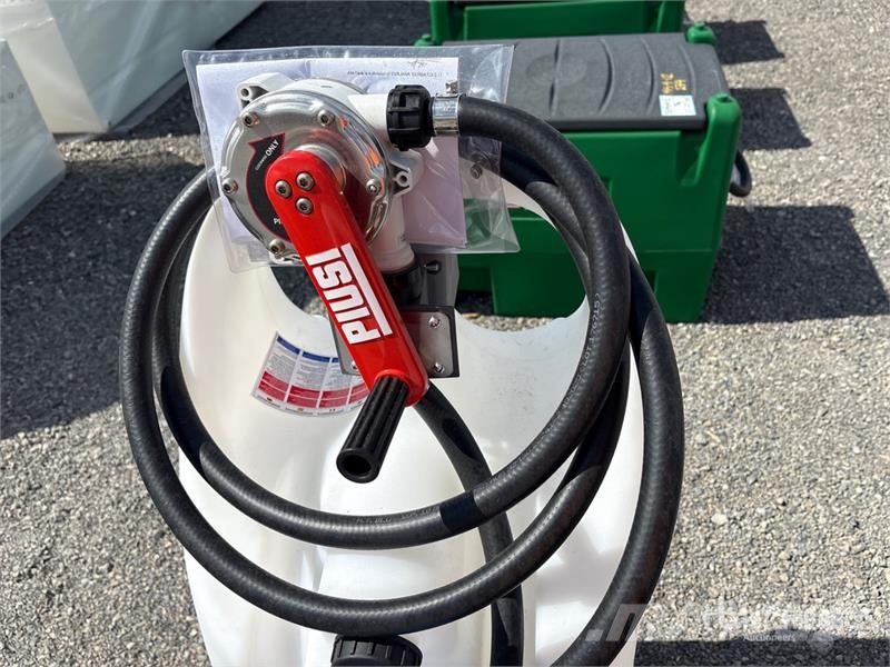 AM Tank 29 DEF 29 gal Portable Poly DEF Transfer/Disp Depósitos de combustible y aditivos