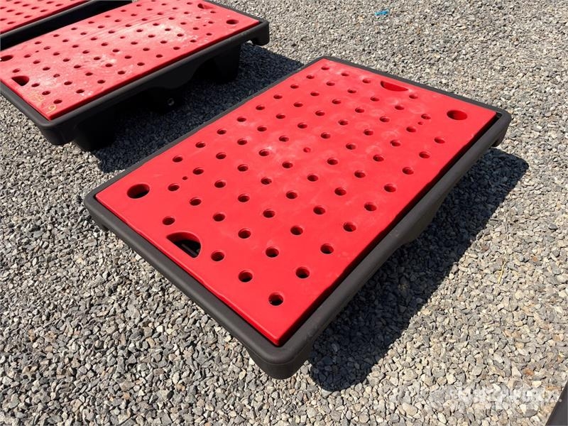 AM-Tank 32 gal Spill Containment Tank (Unused) Fuel and additive tanks