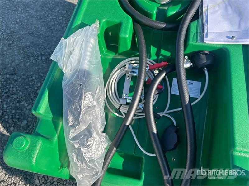 AM Tank 58 58 gal Portable Poly Diesel Fuel Tank (Unu Fuel and additive tanks