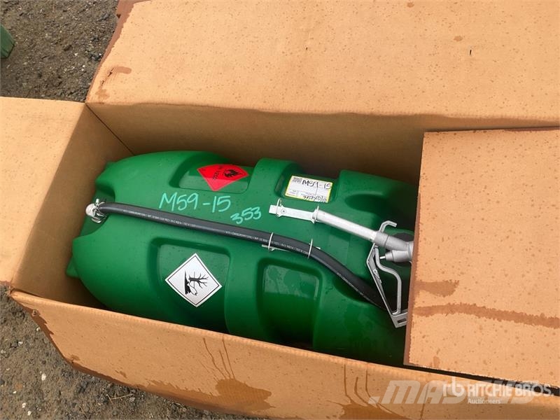 AM Tank AM-TANK 29 29 gal Portable Poly Diesel Fuel T 燃料タンクと添加剤用タンク